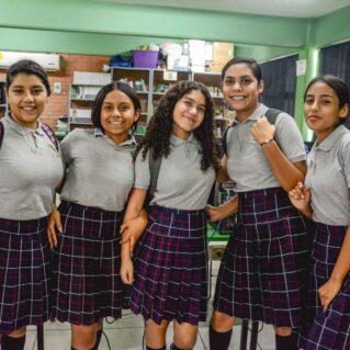 71059692_10156868170152087_1542049454339653632_n 71059692_10156868170152087_1542049454339653632_n