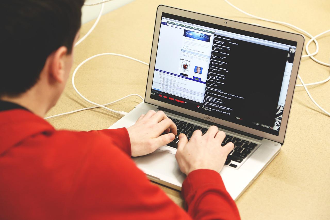 programming-ge57afc3a8_1280